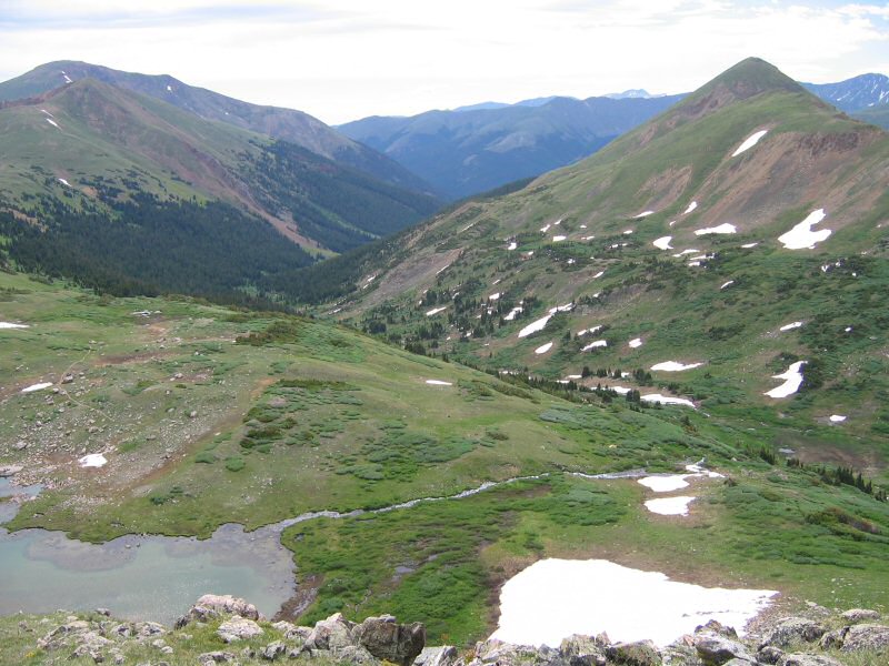 Mouseover the thumbnail image to see where I went to cross Hager Creek below the outlet of the lake.