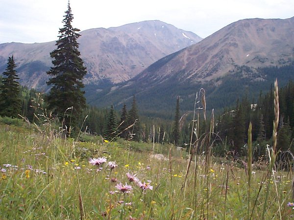 Further to the east-southeast you can finally see Mount Elbert.