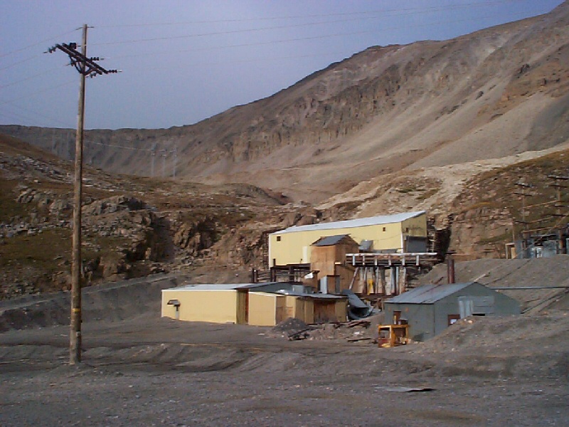 While in the area, I explored the Continental Chief Mine.