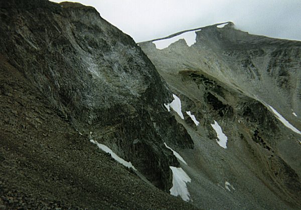 Looking up at the summit of Mount Sopris from the steep / loose section.